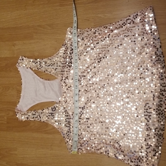 🌸2 for $15🌸 Sparkly Peachy Pink Sequined Top Sz L - Picture 7 of 11